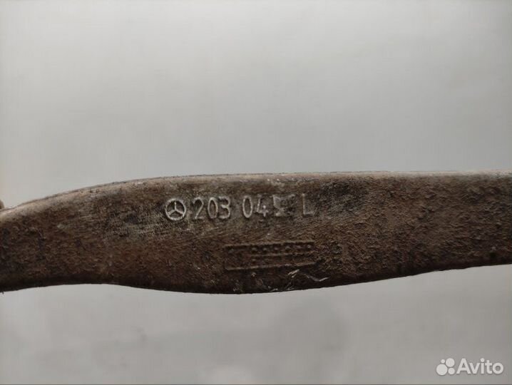 Рычаг подвески передний левый Mercedes Slk R172