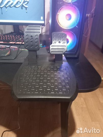 Руль ThrustMaster T80 Ferrari 488 GTB Edition