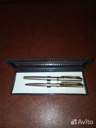 Шариковые ручка 