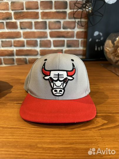 Бейсболка mitchell ness Bulls оригинал