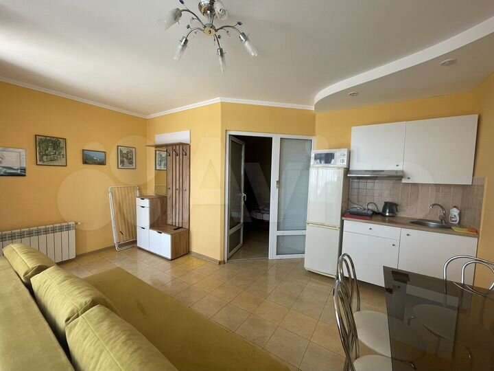 1-к. квартира, 35 м², 1/6 эт.