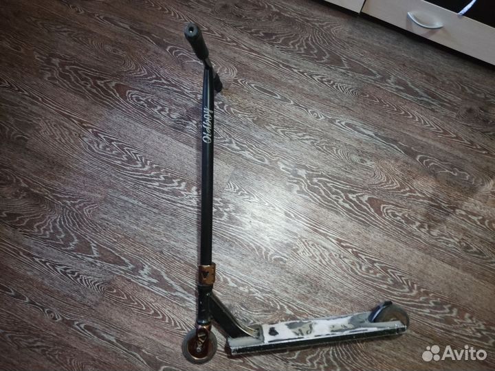 Трюковой самокат