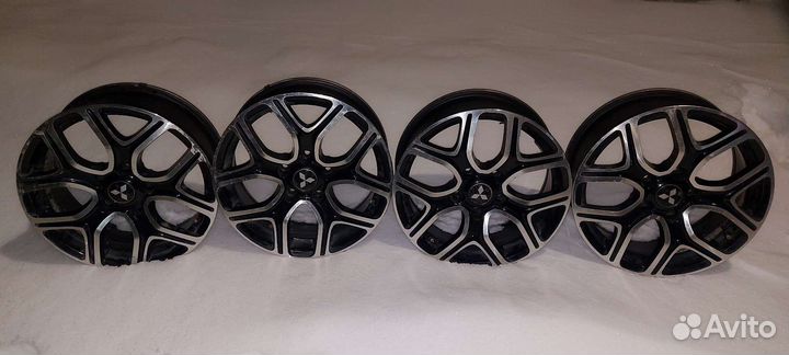 Литые диски r16 5x114.3