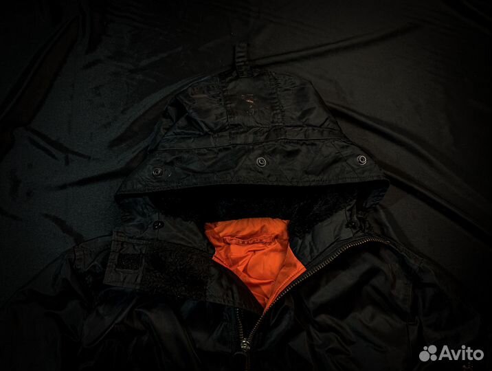 Бомбер alpha industries