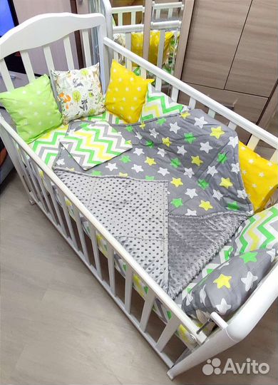 Комплект в кроватку новорождённому