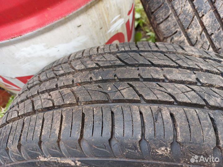 Kumho Crugen Premium KL33 205/70 R15