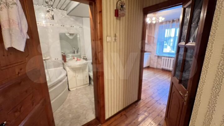 2-к. квартира, 64 м², 10/10 эт.