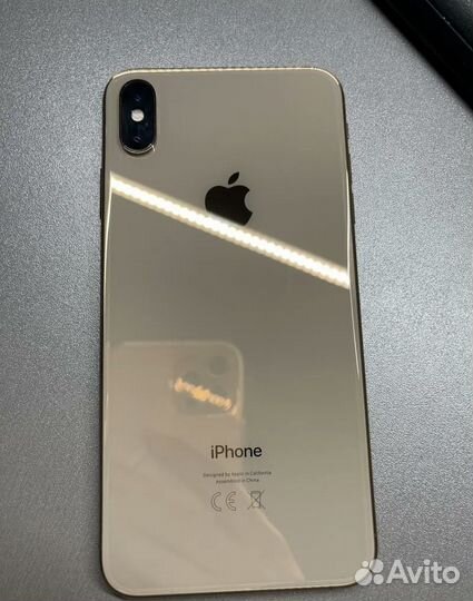 Телефон iPhone xs max