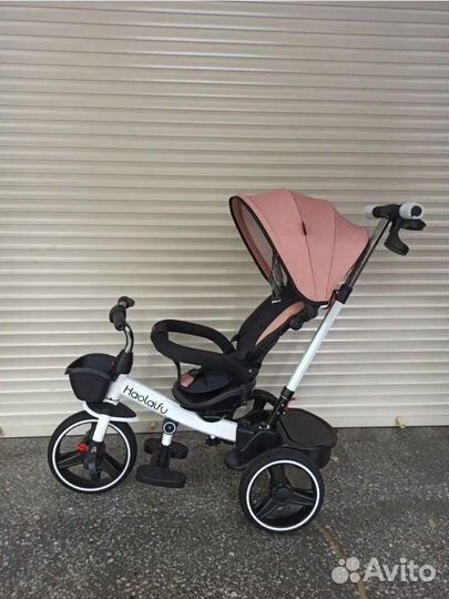 Трехколесный велосипед с родительской ручкой