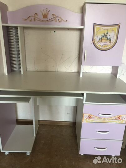 Детский письменный стол бу