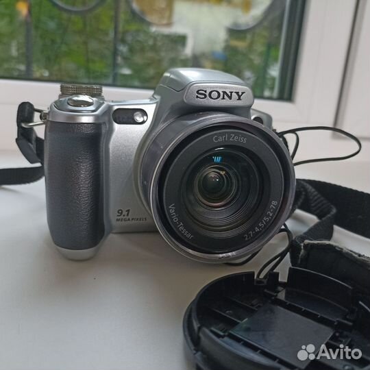 Фотоаппарат Sony H50