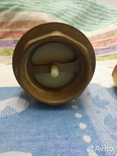 Обратный клапан