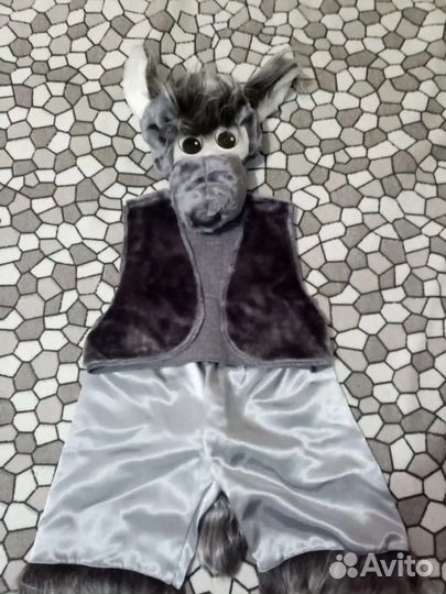 Новогодний костюм волка