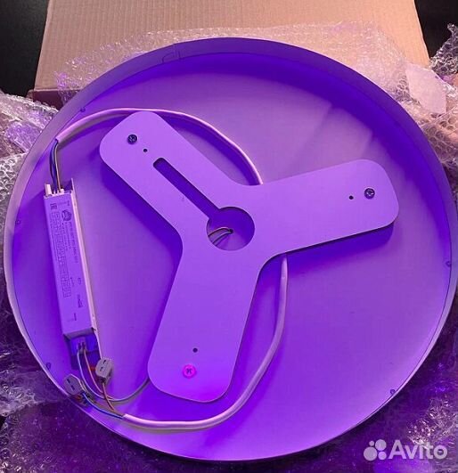 Светильник потолочный светодиодный