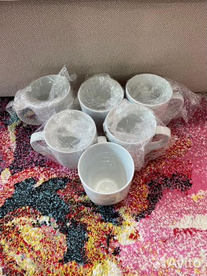 Стаканы и кружки