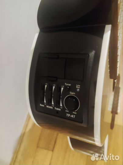 Гитара Takamine