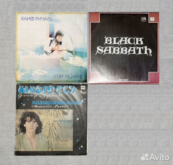 Пластинки Black Sabbath, Cliff Richard, Space