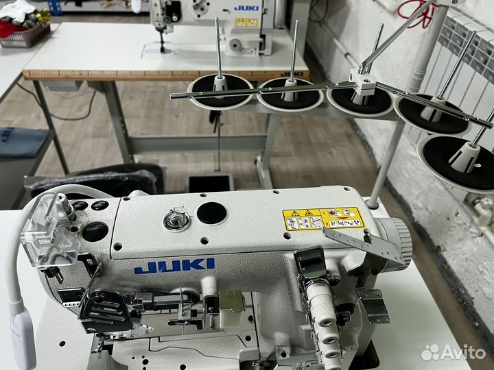 Промышленная швейная машина Juki MF-7523