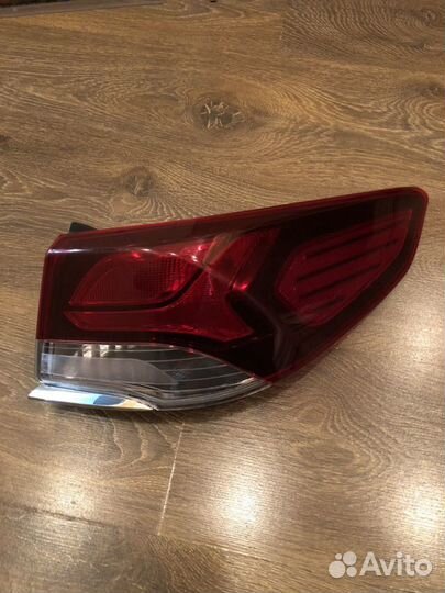 Фара задняя правая в крыло Hyundai 7 поколения