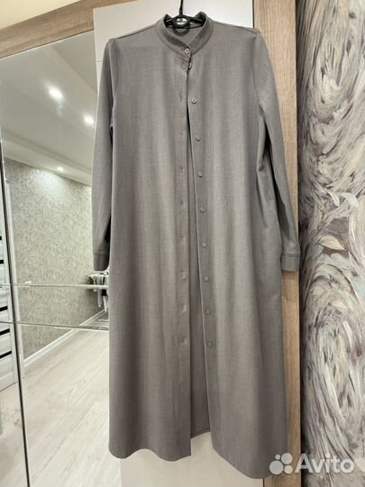 Офисное платье 42 44