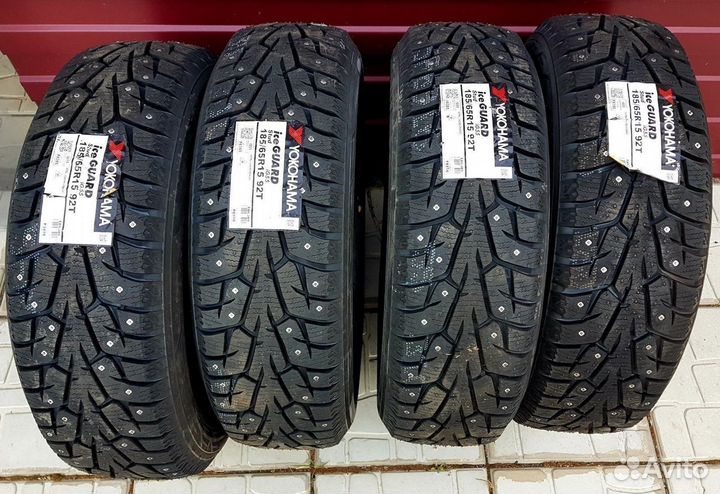 Yokohama Ice Guard IG55 215/70 R16 100T