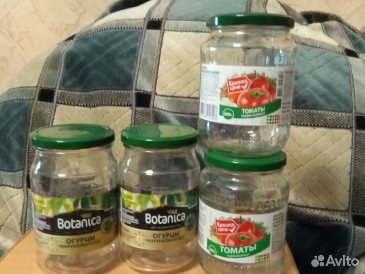 Банки 0,7. 0,5.0,45 Стеклянные с винтовой крышкой