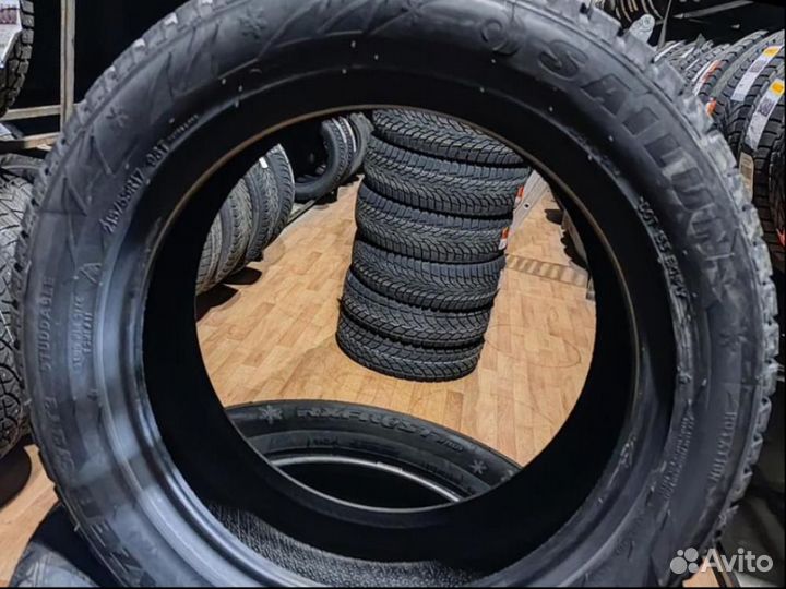 Sailun Ice Blazer WST3 215/55 R17 98T