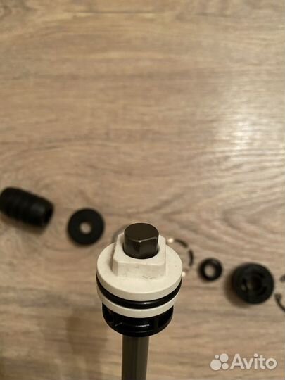 Воздушный картридж RockShox Solo Air