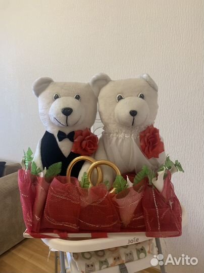 Свадебные украшения на машину