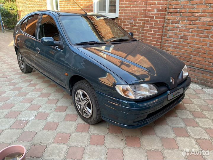 Renault Megane 1.6 МТ, 1996, 300 000 км