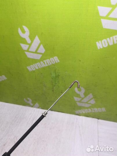 Трос открывания передней двери Шкода Октавия А4