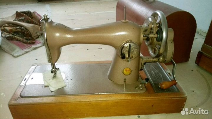 Швейная машинка