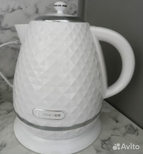 Чайники электрические новые
