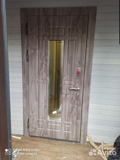 Дверь входная