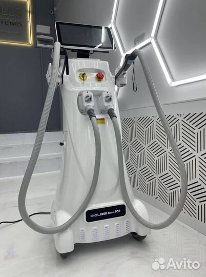 Лазерный аппарат для эпиляции