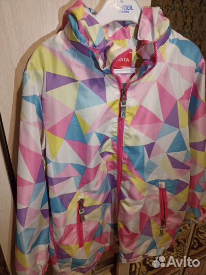 Ветровка для девочки 134/140
