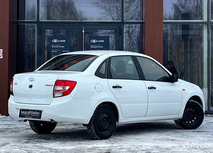 LADA Granta 1.6 МТ, 2017, 159 400 км