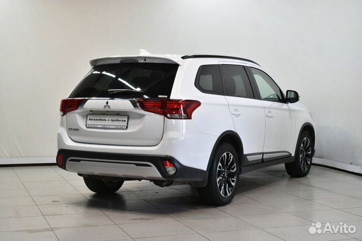 Mitsubishi Outlander 2.0 CVT, 2021, 25 325 км