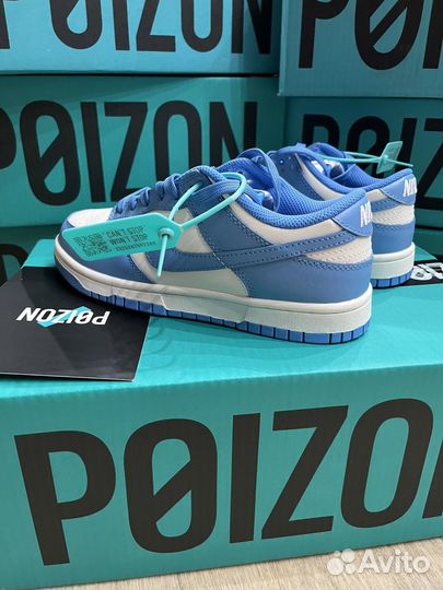 Кроссовки Nike Dunk Low UNC Оригинал Poizon