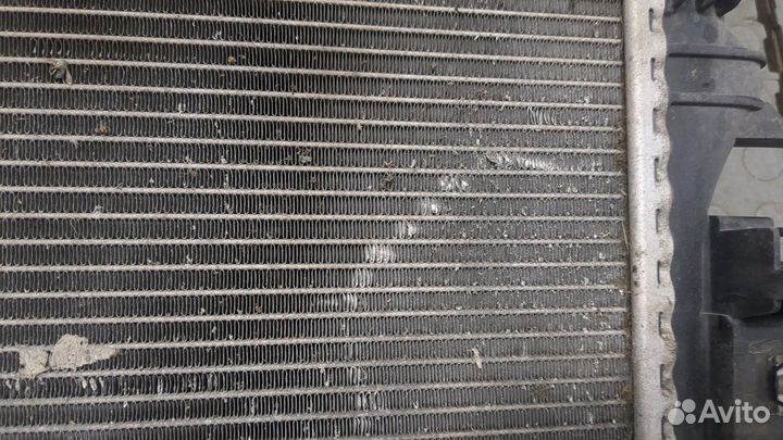 Радиатор охлаждения двигателя Opel Insignia, 2017