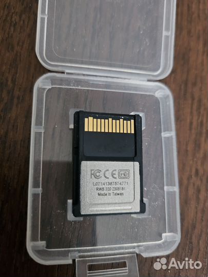 Карта памяти Lexar Professional Gold CF, 320 GB