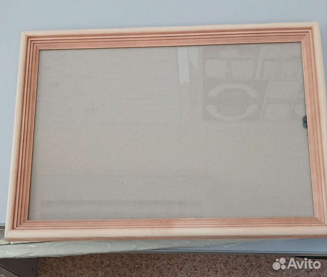 Рамки для фото и картин