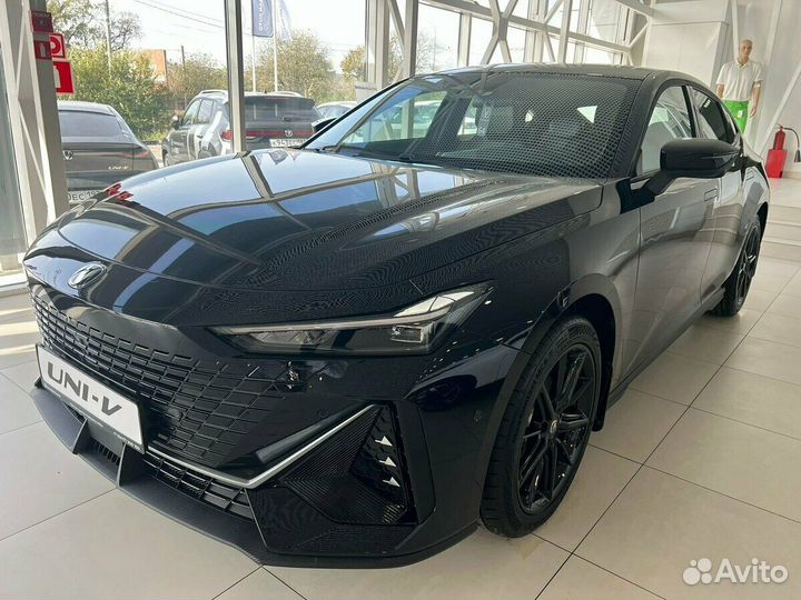 Changan UNI-V 1.5 AMT, 2023