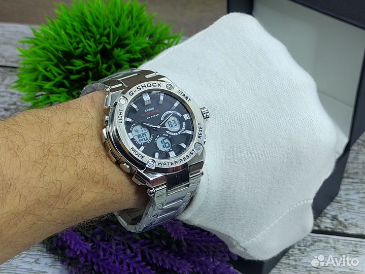 Наручные часы Casio G-Shock GST