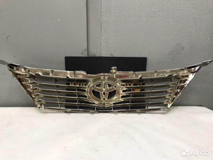 Решетка радиатора Toyota Camry 50