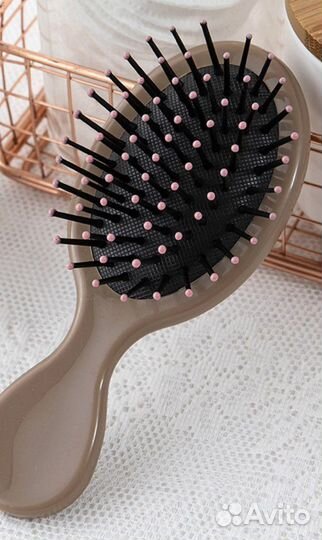 Расческа новая массажная