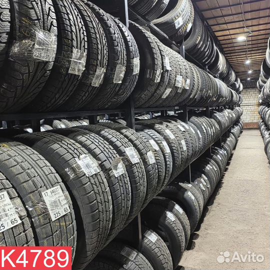 Bridgestone Blizzak VRX 235/50 R18 97M