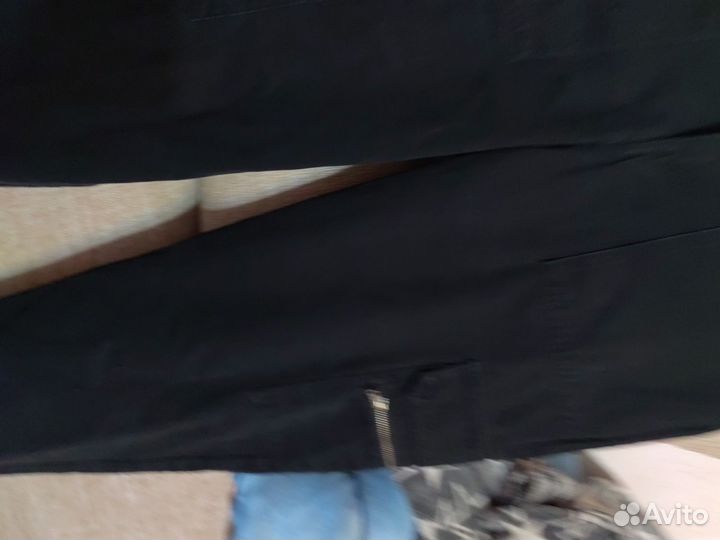 Брюки капри