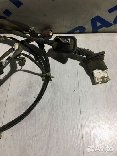 Проводка задней двери infiniti FX35 3.5 ат