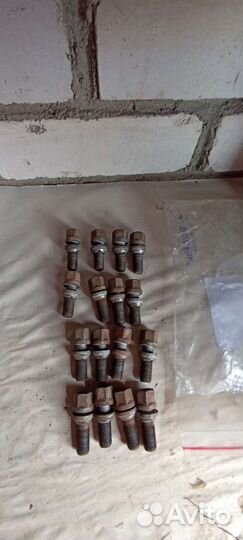 Болты колëсные Пежо, Ситроен